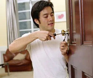 General Locksmith Store Irving, TX 972-512-6380 - changing-locks